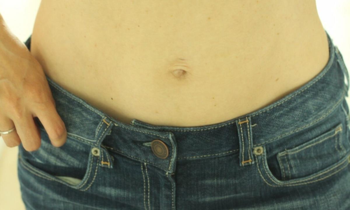 Navel piercing: whether it is worth doing?