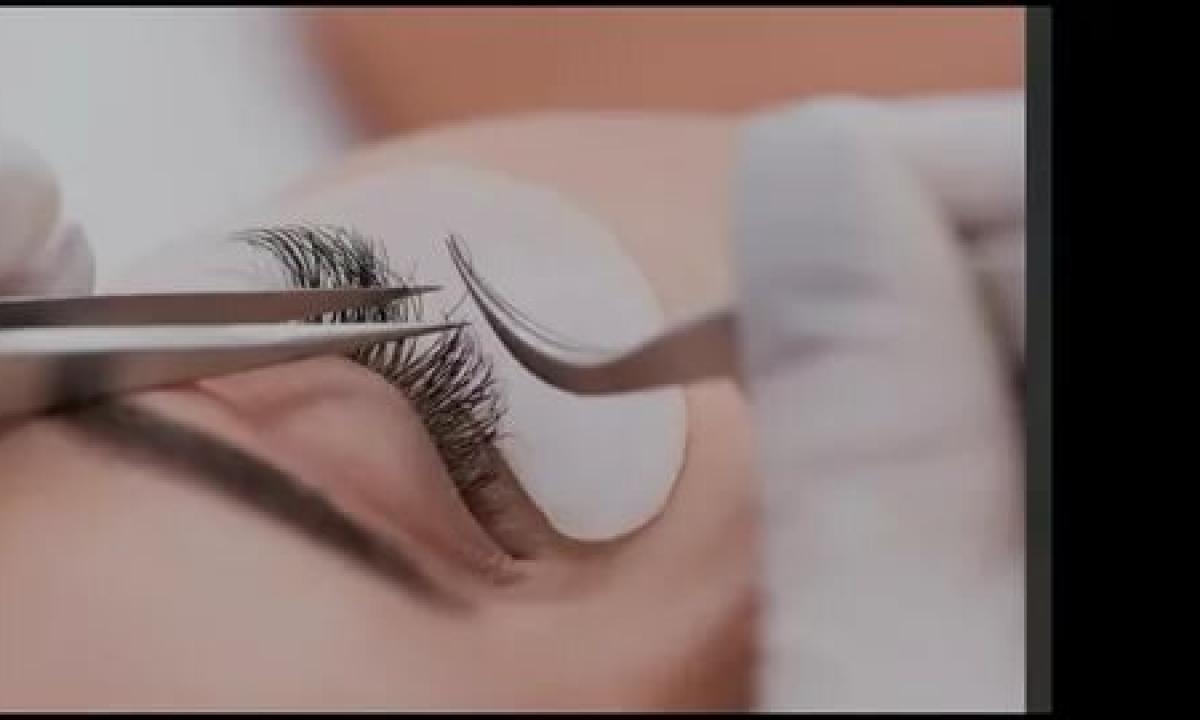 The Japanese technologies in eyelash extension