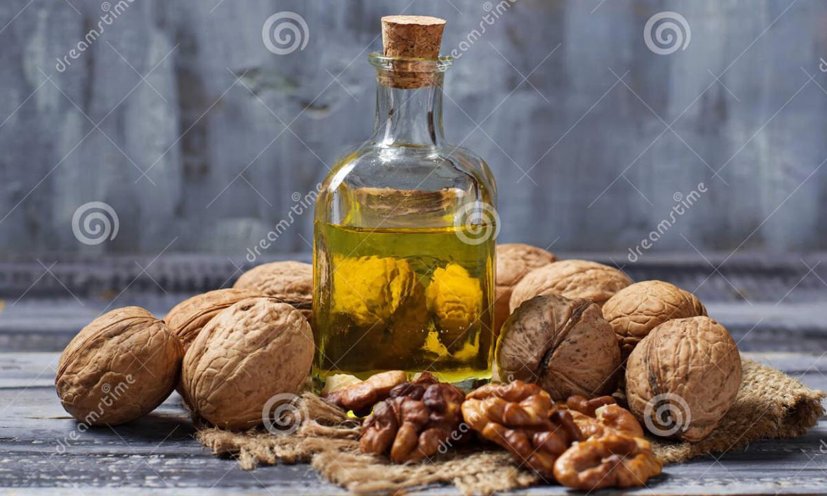 Walnut oil: useful properties, application