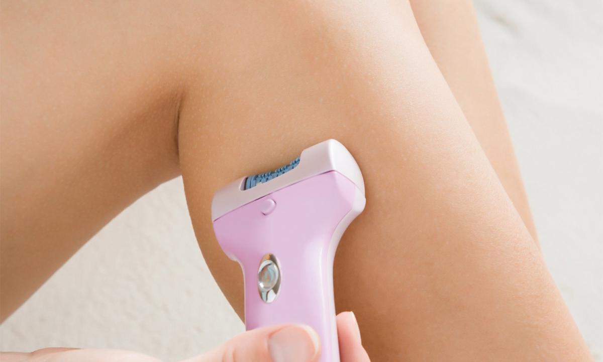 Smooth legs for a long time: how to choose epilator