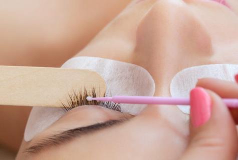 As correctly and quickly to remove the increased eyelashes in house conditions