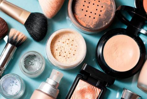 How to increase the term of life of cosmetics: 9 golden rules
