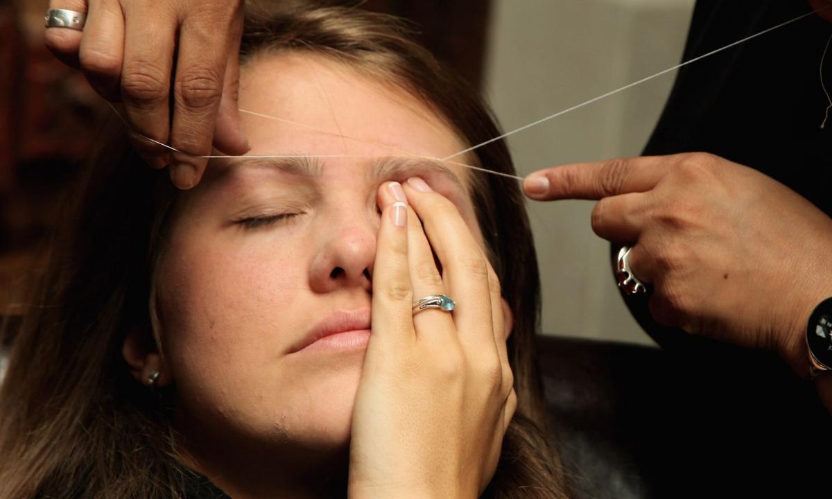 How to pull out eyebrows thread in house conditions