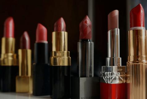 How to pick up color of lipstick