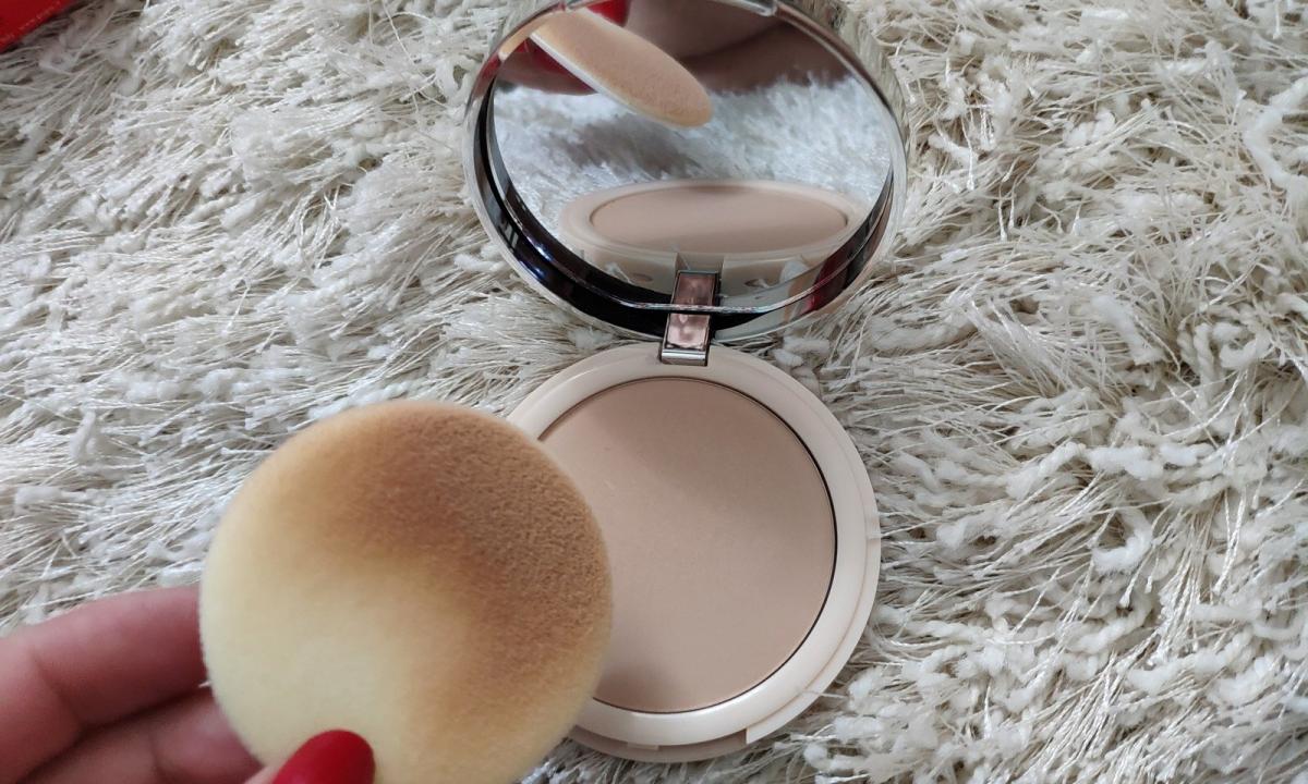 How to apply mineral powder