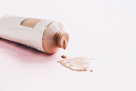 How to make foundation is lighter