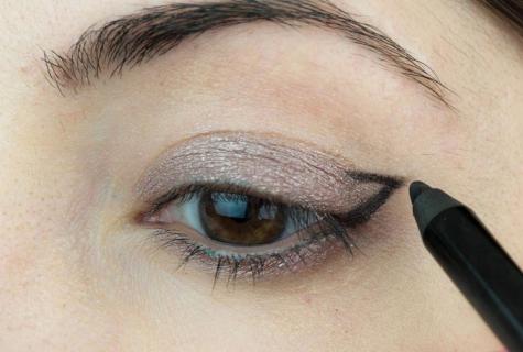How to make make-up cat's eye