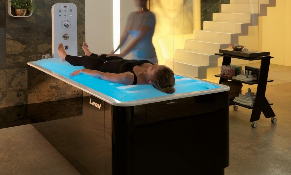 What is hydromassage