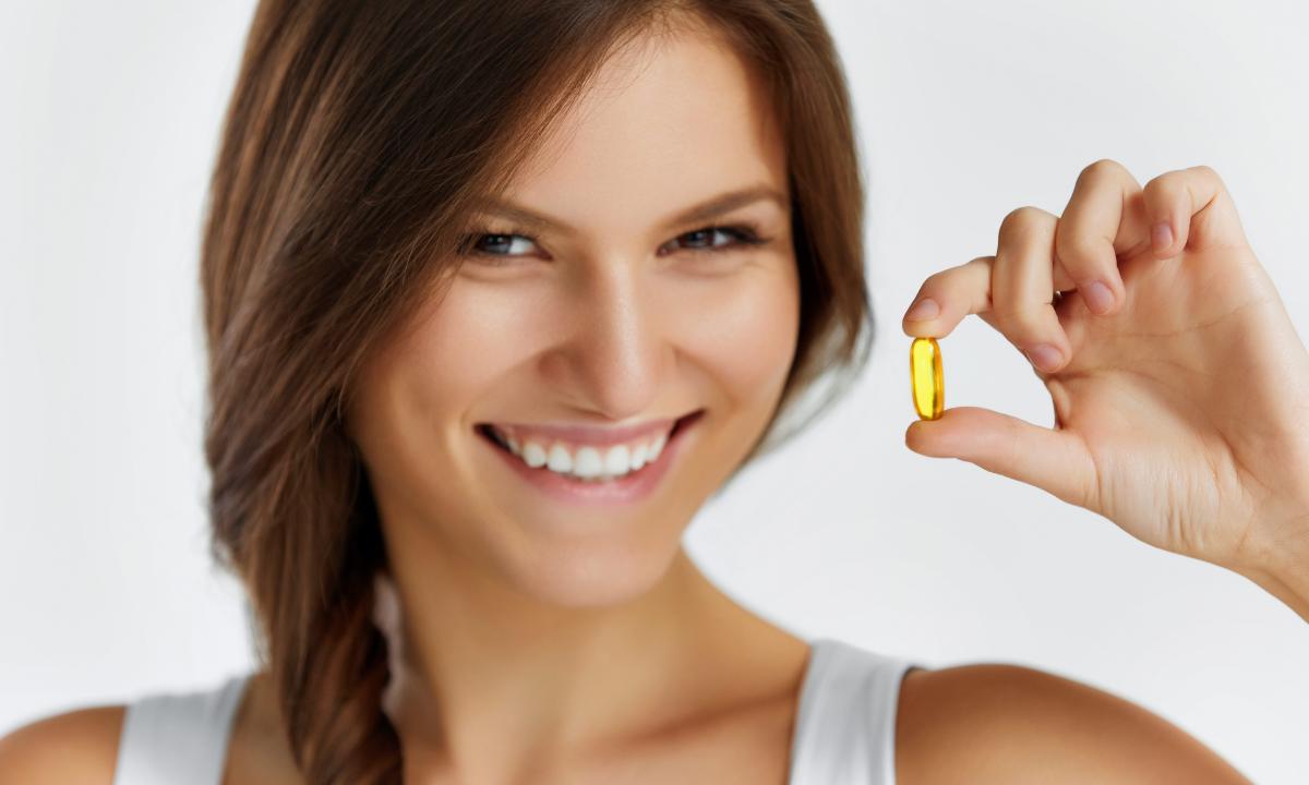 What vitamins keep beauty of the woman
