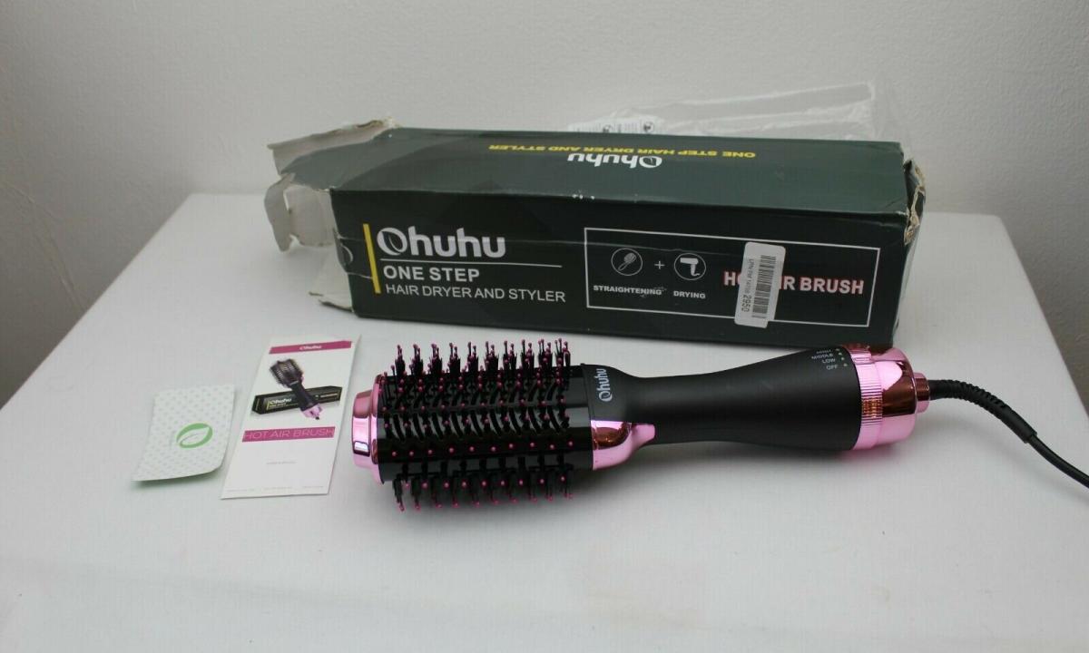 How to use the hair dryer with the turning brush