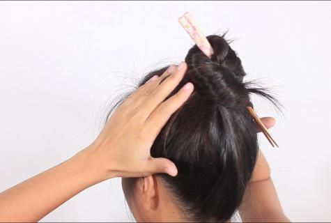 How to pin up sticks for hair