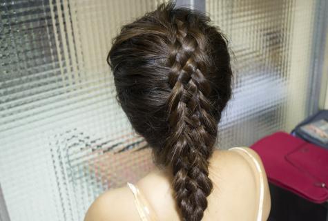 How to do original evening hair on the basis of the French braids