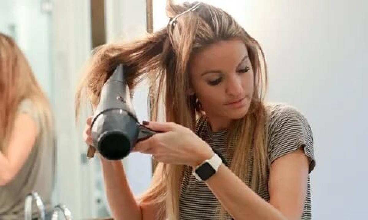 How to style hair phenom with brush
