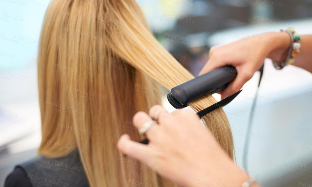 How to recover hair after the iron for straightening