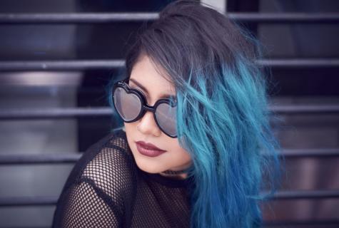 How to receive blue hair color