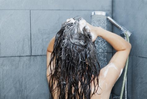 How to wash away toning from hair