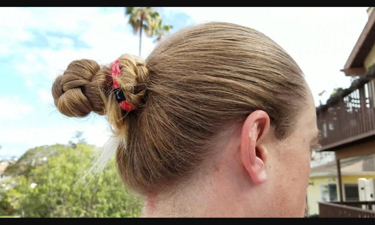 How to tie hair