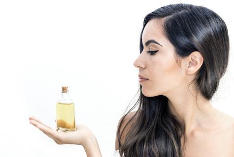 Hair oil: types, influence, use