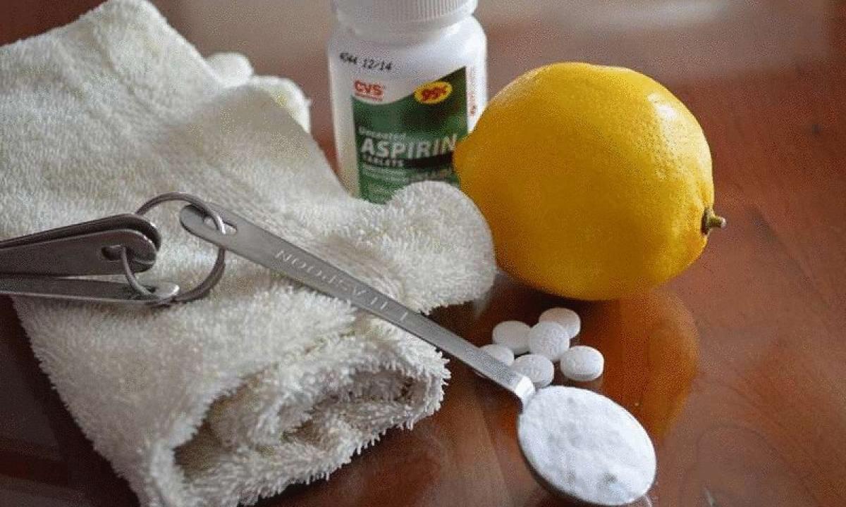 The recipe of mask for hair from aspirin