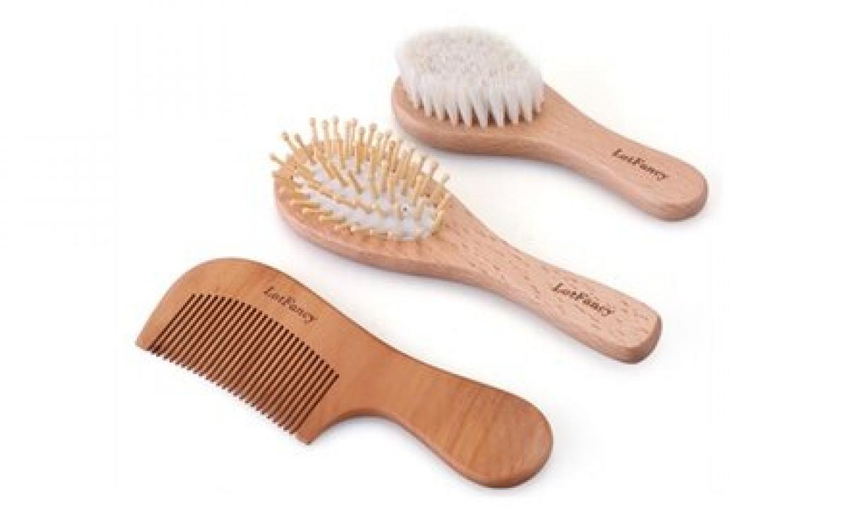 What hairbrush it is the best of all to comb hair