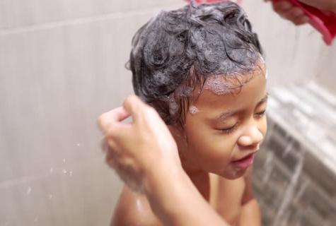 Whether adults can wash the head with children's shampoo