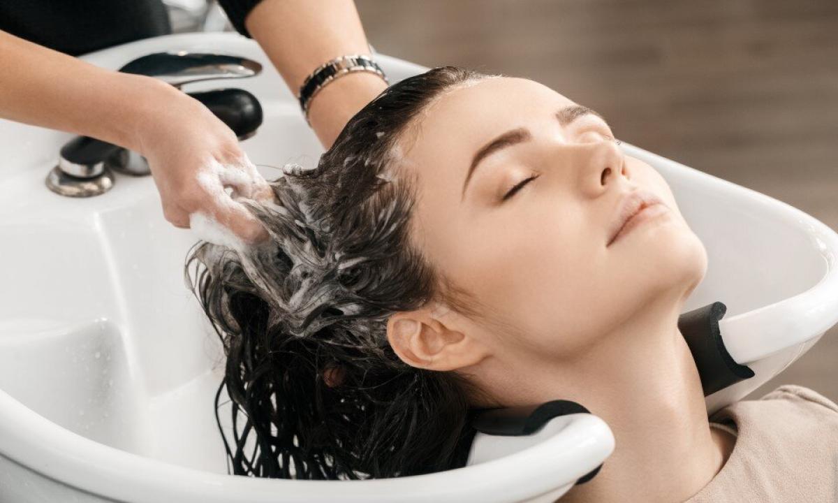 Water therapy for appearance hair
