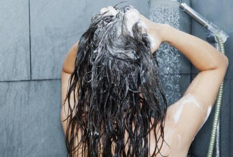 How often it is necessary to wash hair