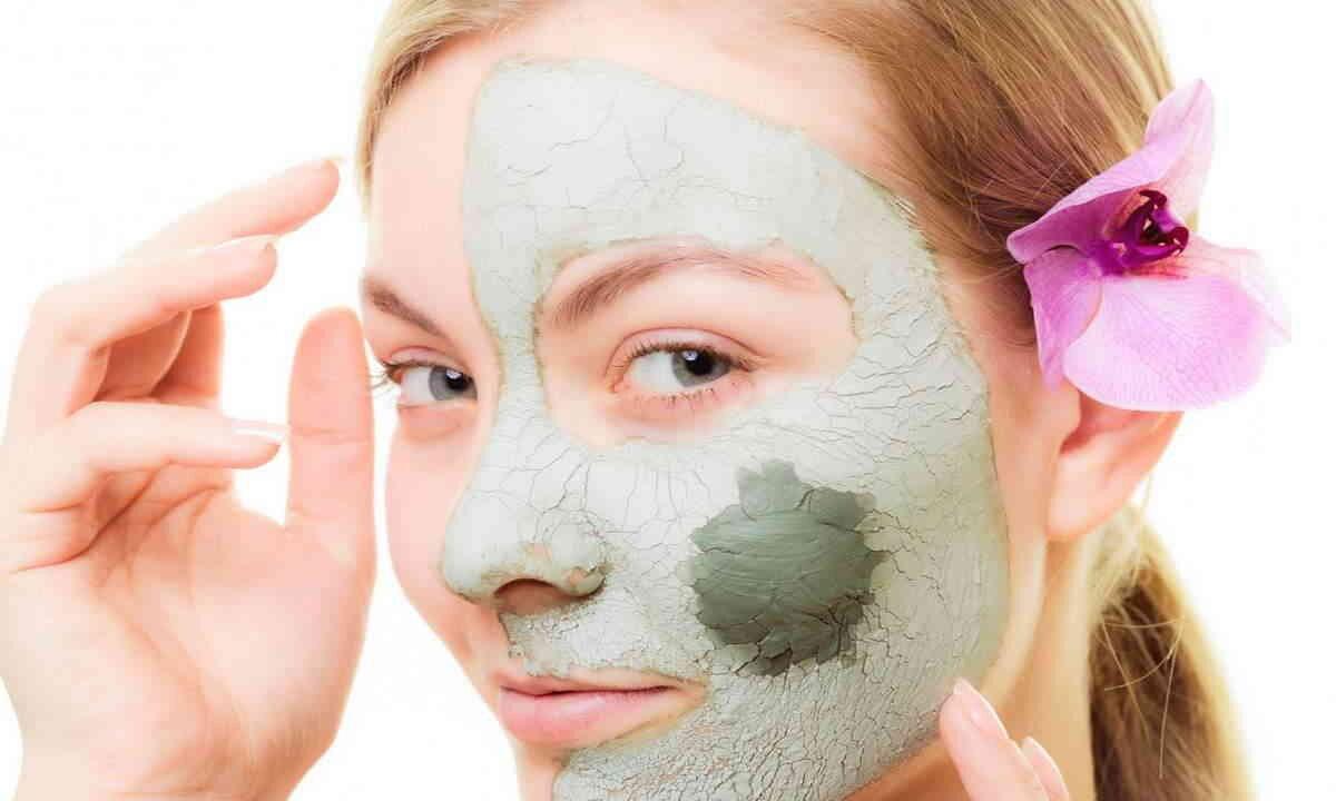 White clay for masks from pimples