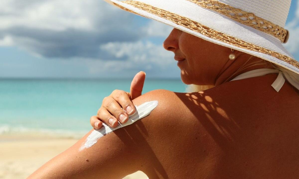 10 basic rules of safe suntan