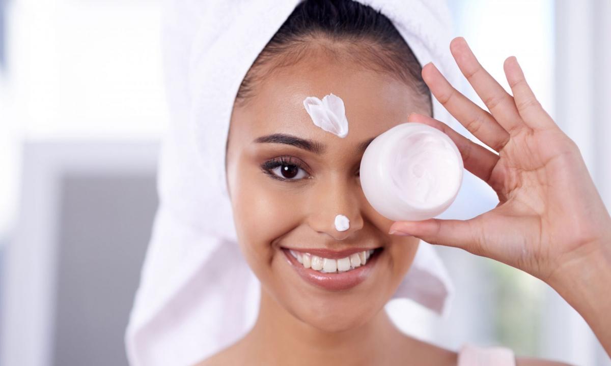 How to make face cream in house conditions for dry skin