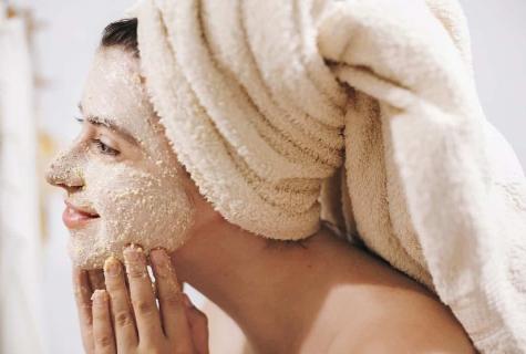 How to clean face skin in house conditions