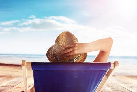 How to sunbathe in the sun without harm for organism