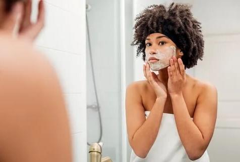 How to clean face in house conditions