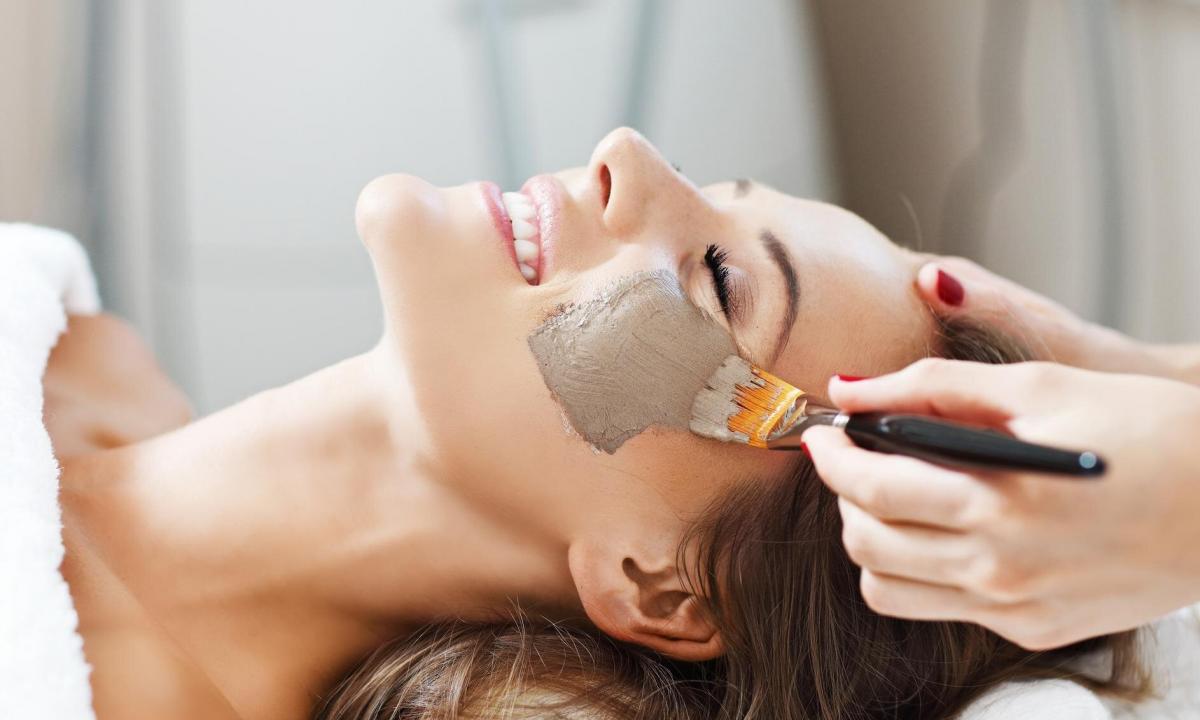Chemical peeling: pros and cons