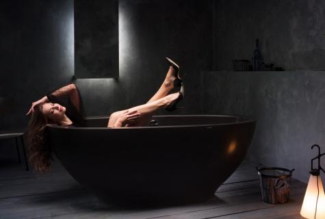 Steam bathtubs for the person