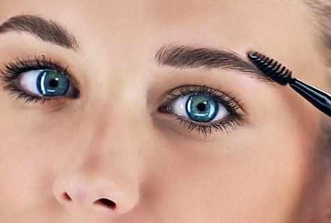 How to make eyelashes dense in house conditions