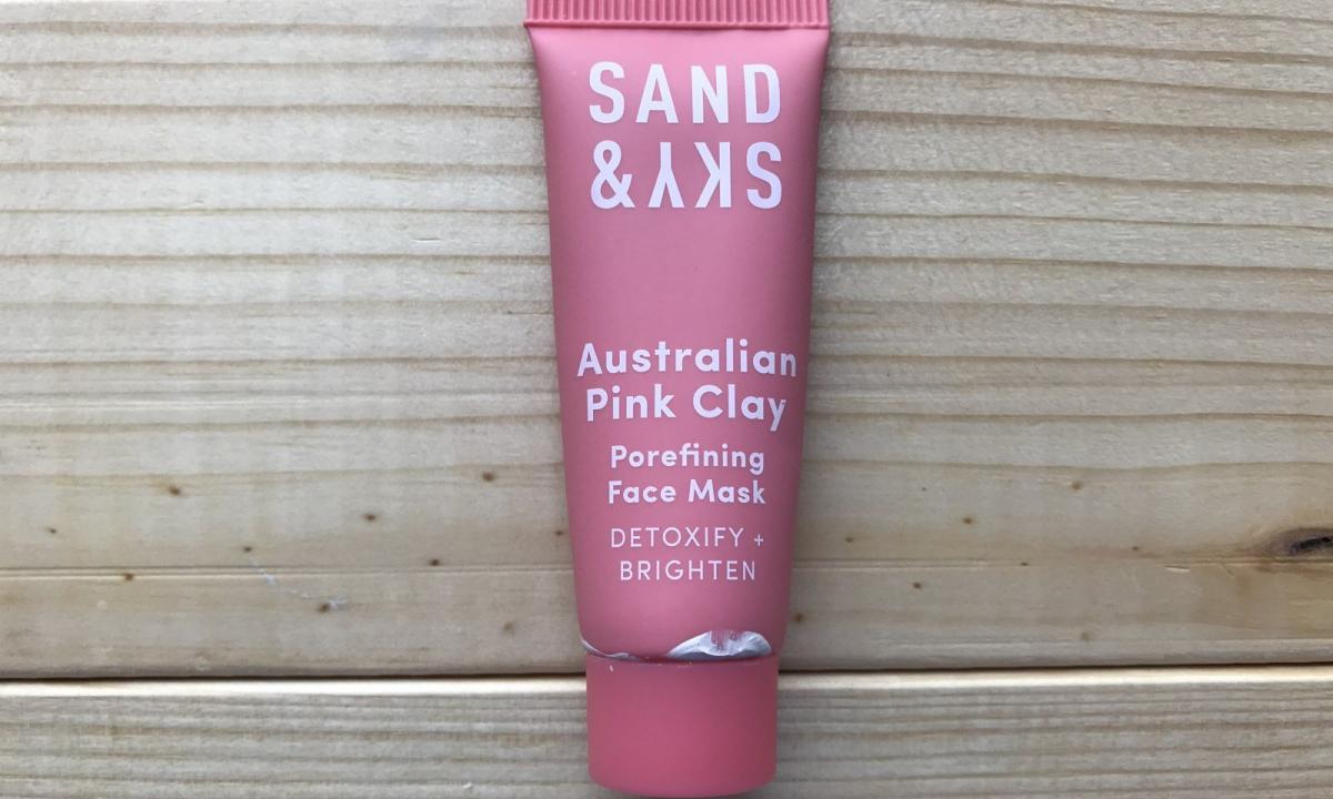 How to prepare face packs from pink clay