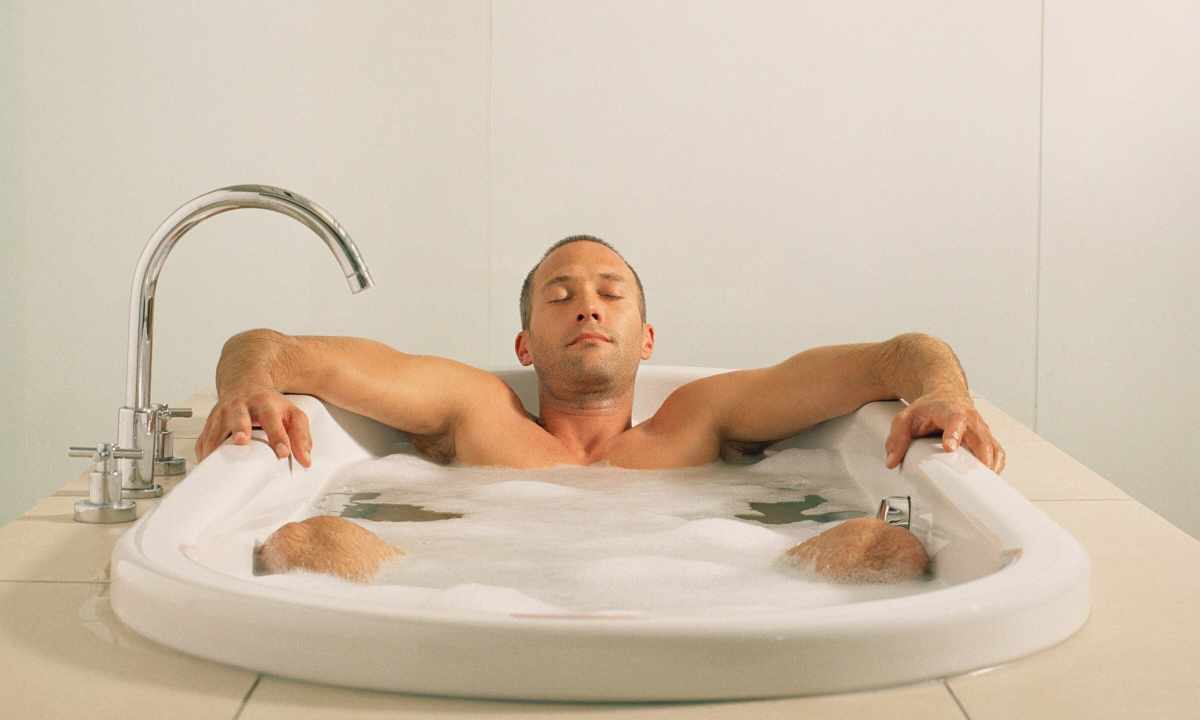 How to do steam person baths
