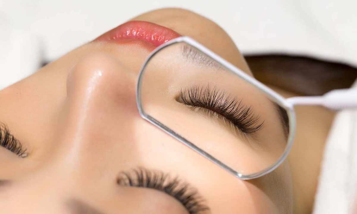 Ways of eyelash extension and care methods