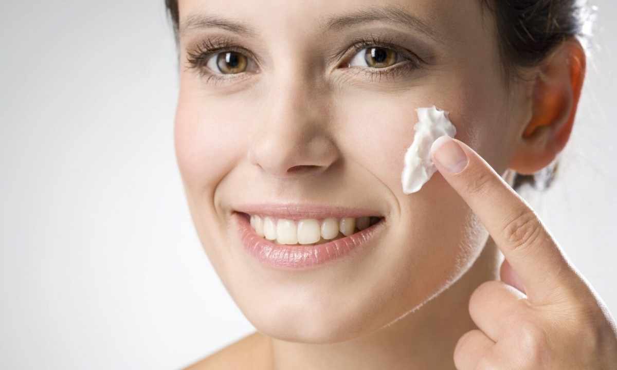 How to choose face bleaching cream