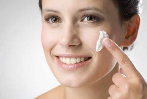 How to choose face bleaching cream
