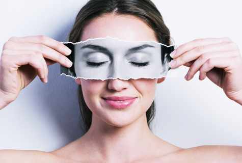 How to do masks against bags under eyes