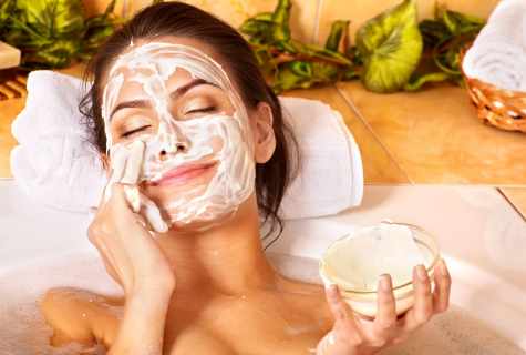How to do nutritious face pack