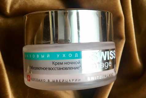How to pick up suitable night cream