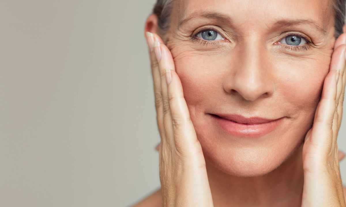 How to get rid of the first wrinkles
