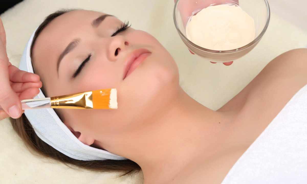 How to carry out deep face peel in house conditions