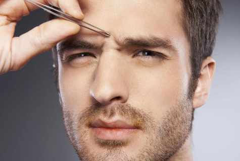 How to make correction of eyebrows to the man