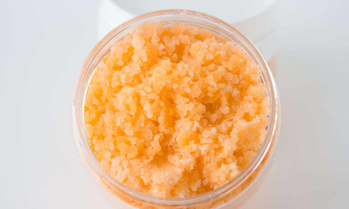 How to make face scrub of rice and honey