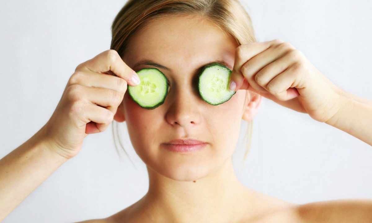 How to make nutritious mask around eyes