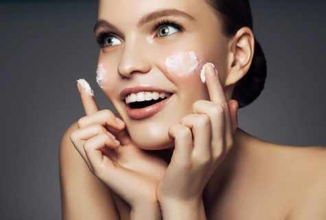 What products prolong youth and health of face skin